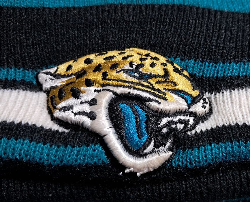 New Era Jacksonville Jaguars czapka zimowa z pomponem NFL