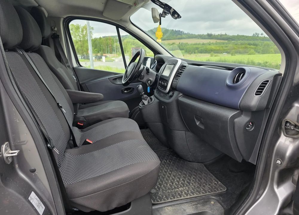 Opel Vivaro 2015