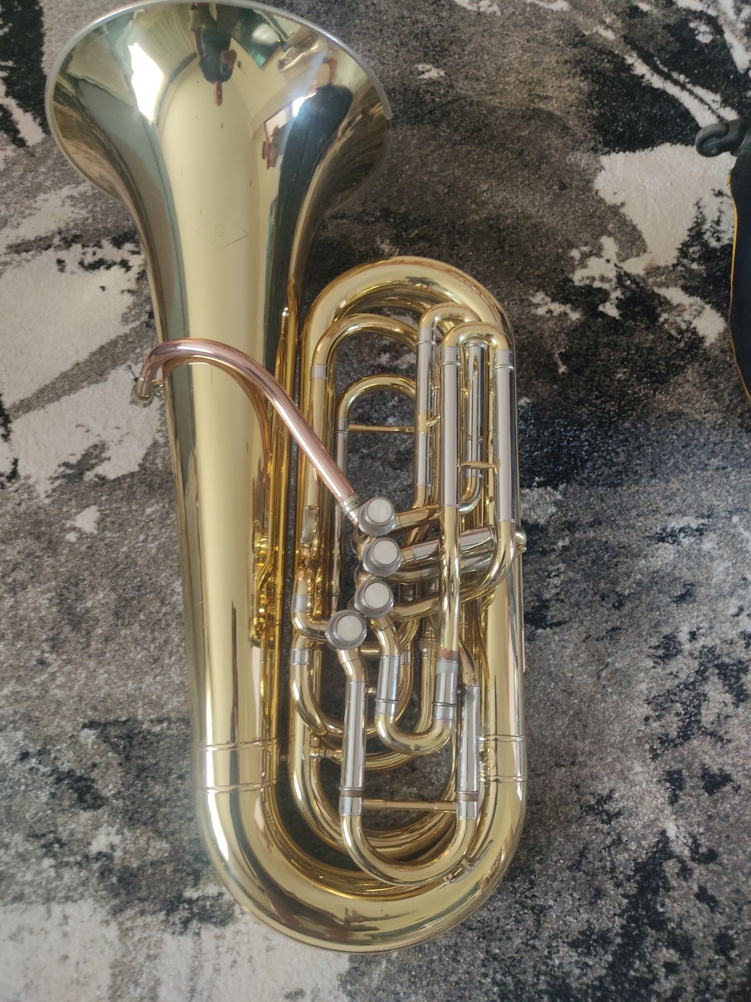 Tuba 3/4 em Dó usada