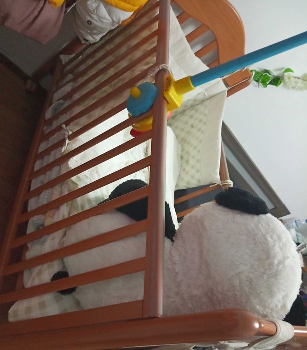 Cama Bebé Prenatal com pouco uso/Não Envio buscar Pessoalmente