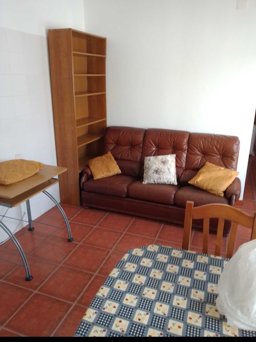 Sofá de pele de 3 lugares