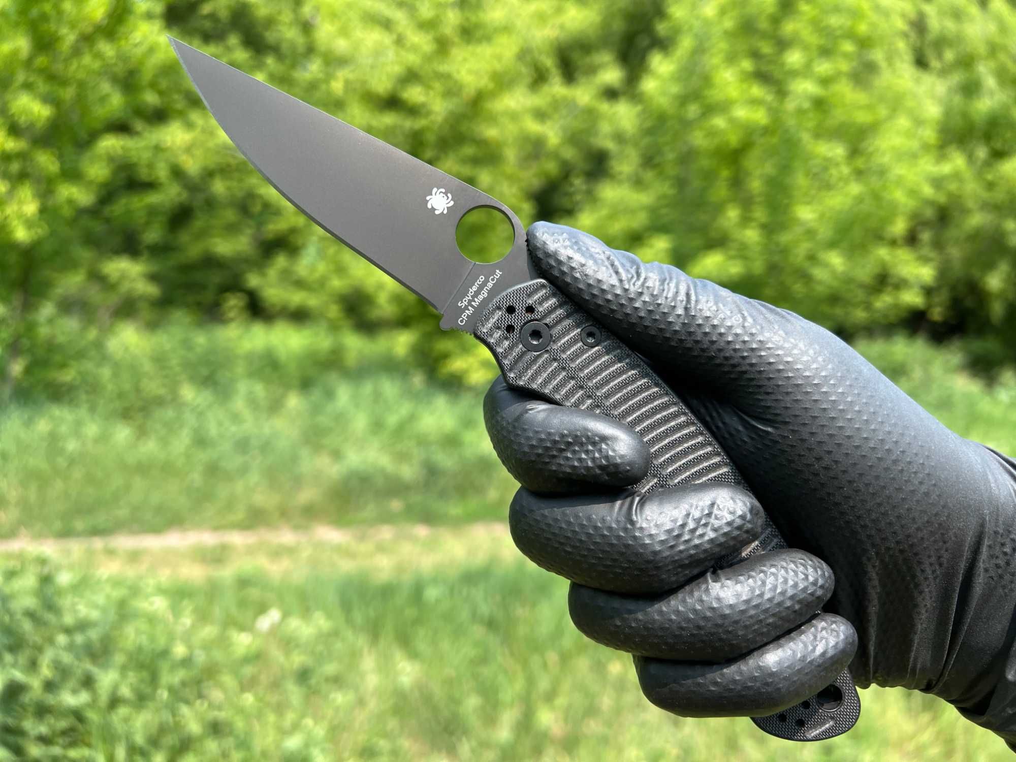 Складний ніж Spyderco Military 2 Salt Black G-10 DLC MagnaCut оригінал