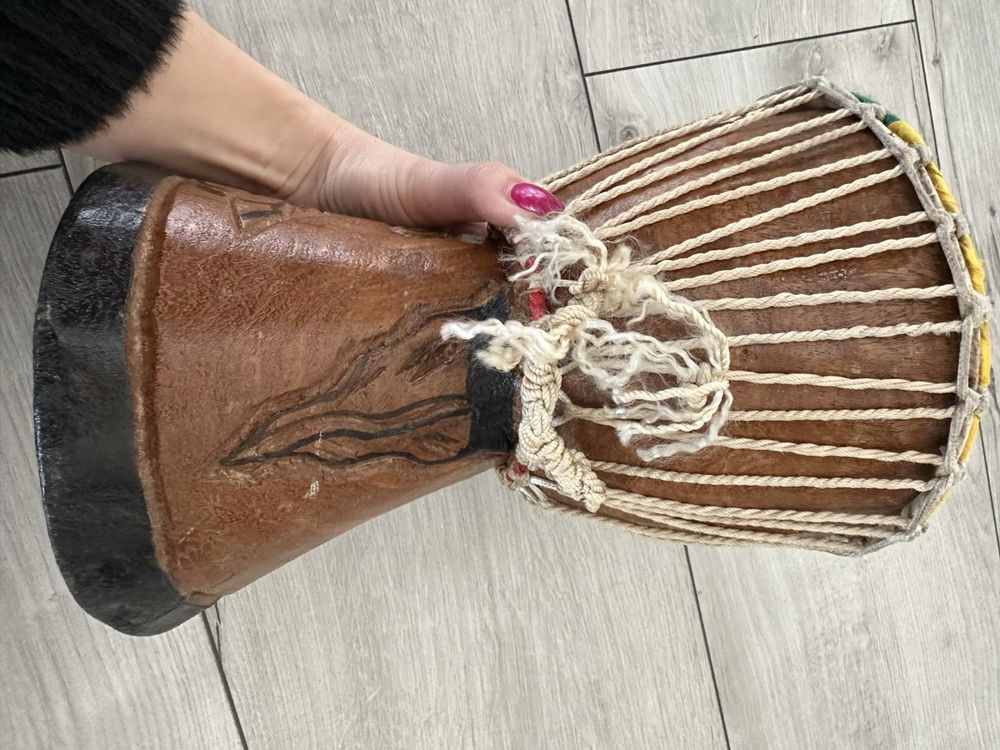 Bębenek  ala djembe 27cm