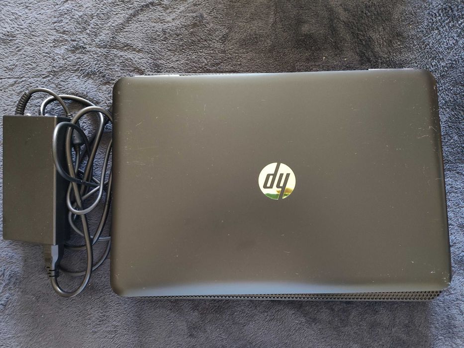 HP Pavilion Gaming • i5 • GTX 1060 • 16GB RAM • SSD • Bateria Nova