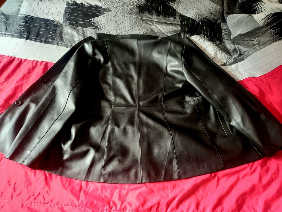 Casaco de couro  da marca "Caballero Dorado"