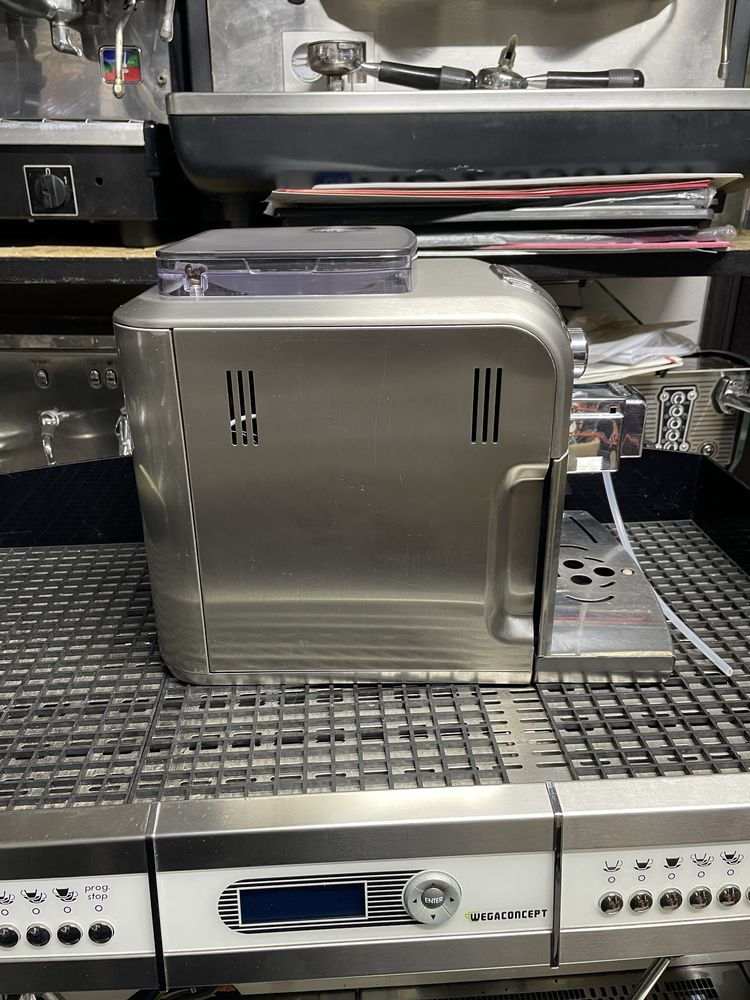 Кавомашина Philips Saeco Syntia