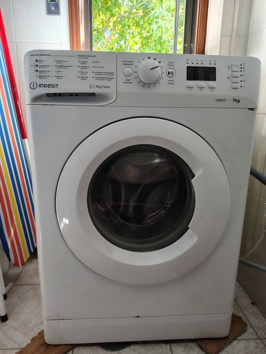 Maquina de lavar roupa Indesit 7KG