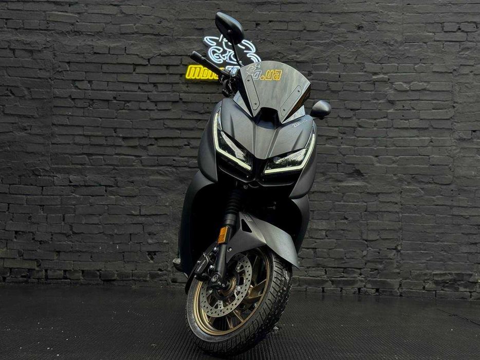 Скутер ZONTES ZT125-D