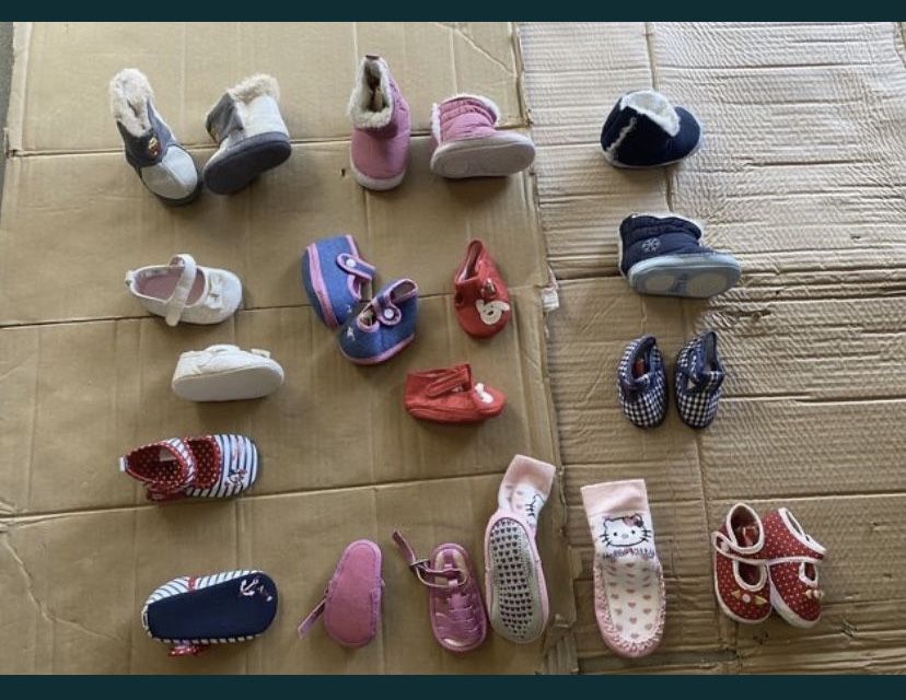 Sapatilhas geox,, adidas , geox , crocs, botas , sapatos sem sola  bebé