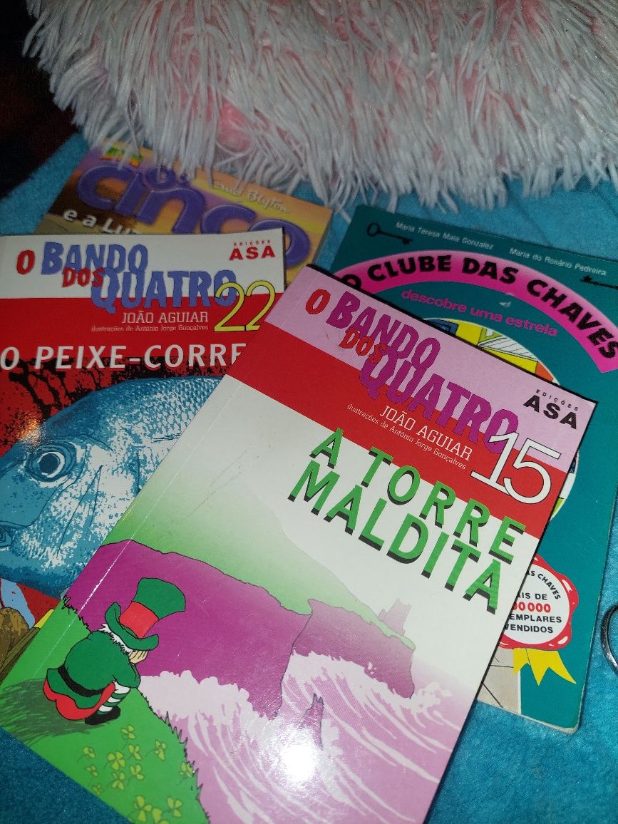 Livros: O Bando dos Quatro (15 e 22); Os cinco; Clube das Chaves