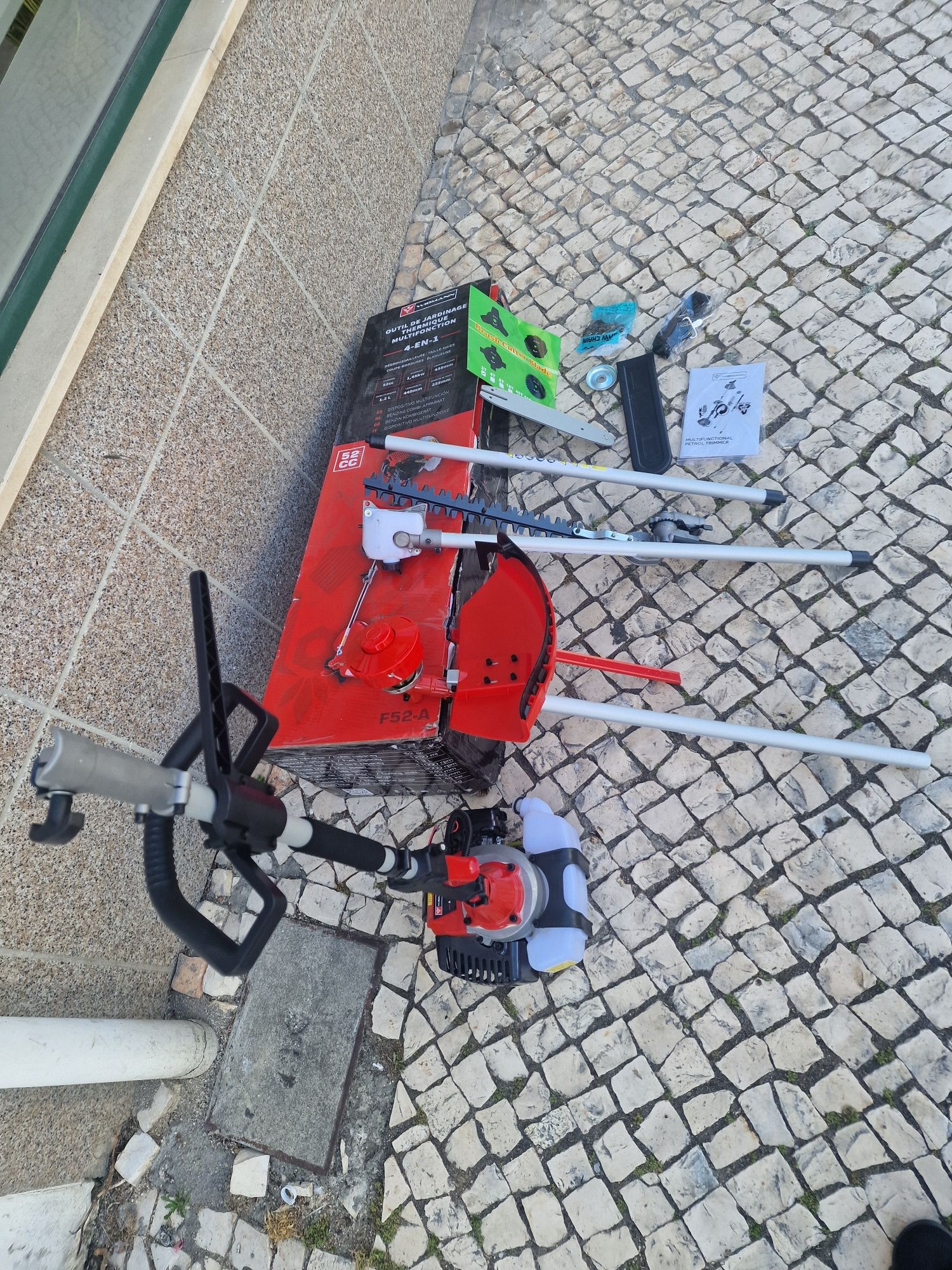 Máquina de cortar erva nova