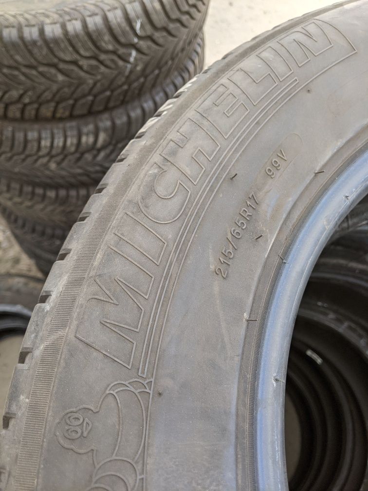 215/65R17 Michelin комплект 4шт