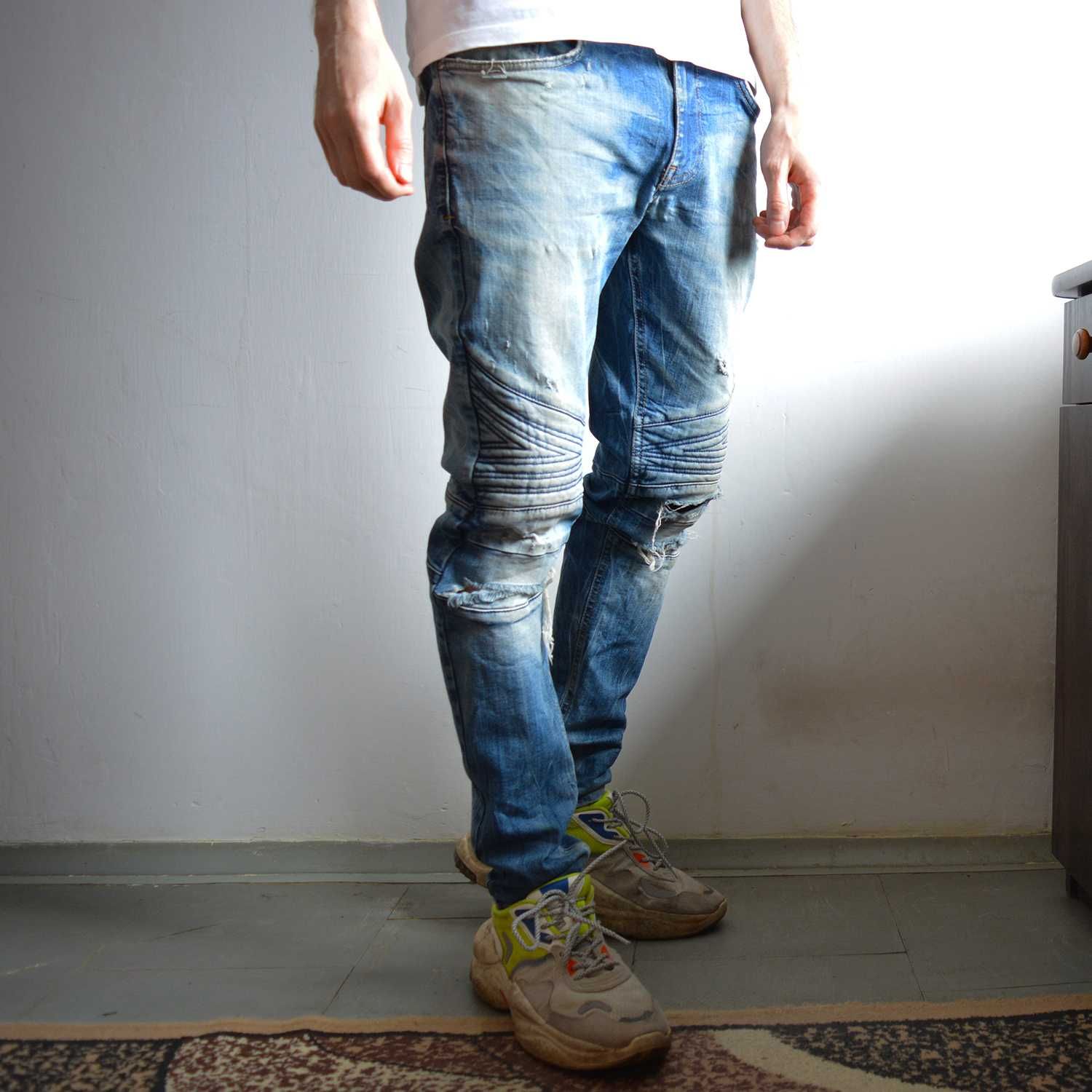 Spodnie jeansy Zara 40 31 slim fit z przetarciami dziurami elastyczne