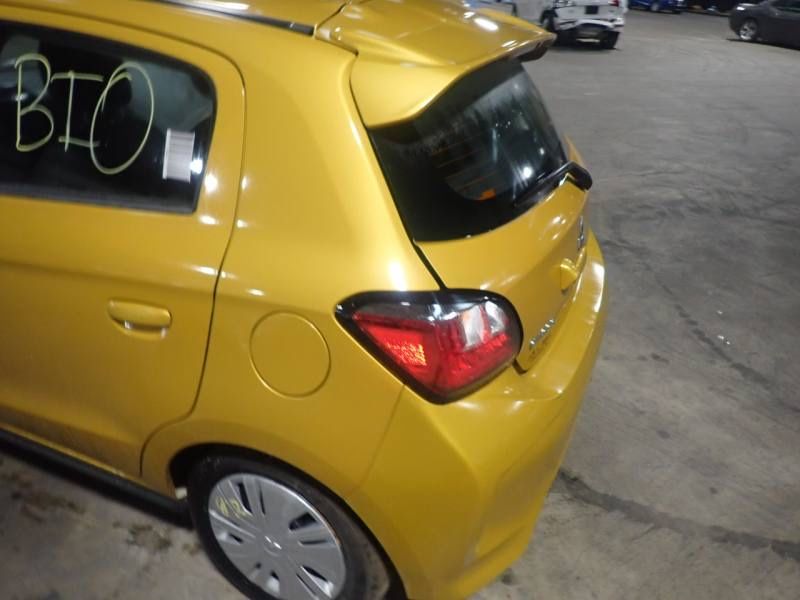 Mitsubishi Mirage 2021 капот крило
