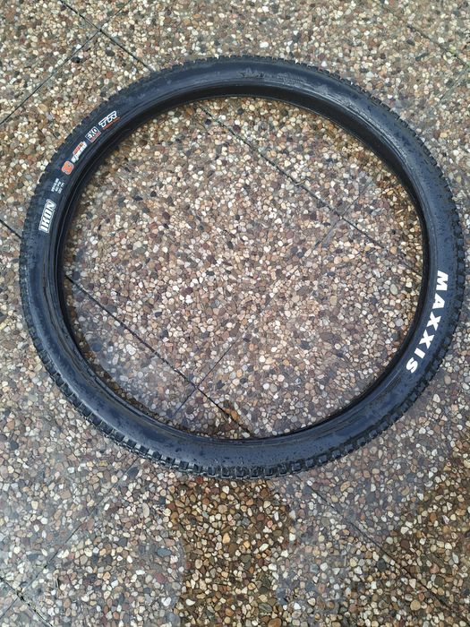 Pneus Maxxis ikon  MaxxSpeed/EXO