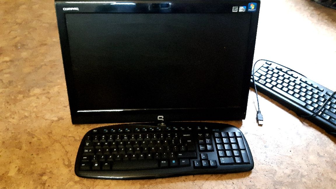 Komputer Compaq All in One