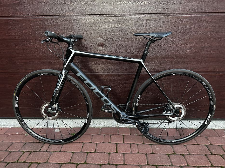 Focus Calys rama 56cm karbonowa