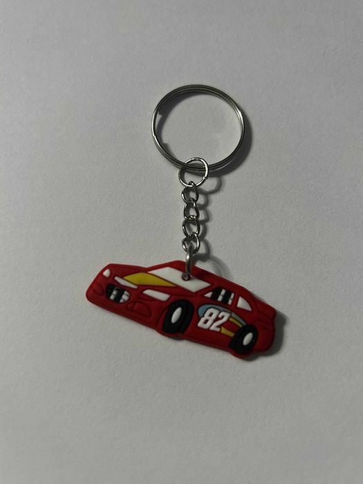 Nowy brelok do kluczy supercar