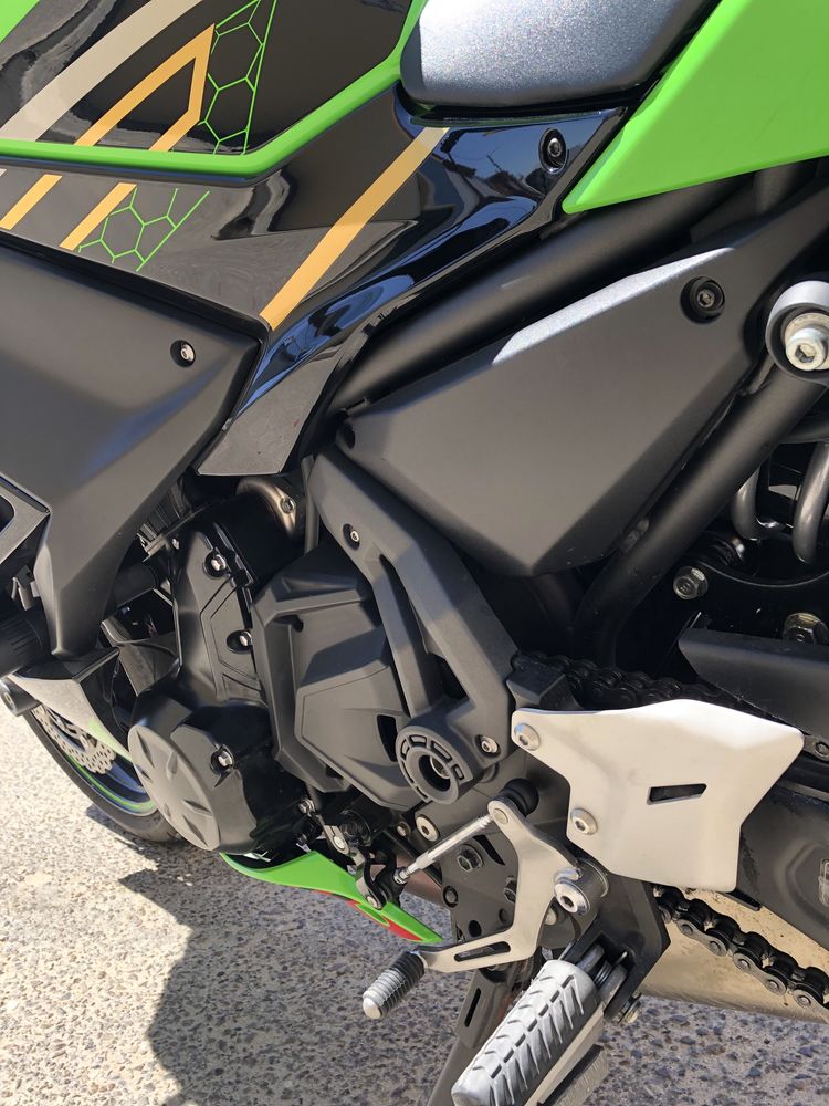 Kawasaki 2020 Ninja 650 KRT ABS c/oferta malas