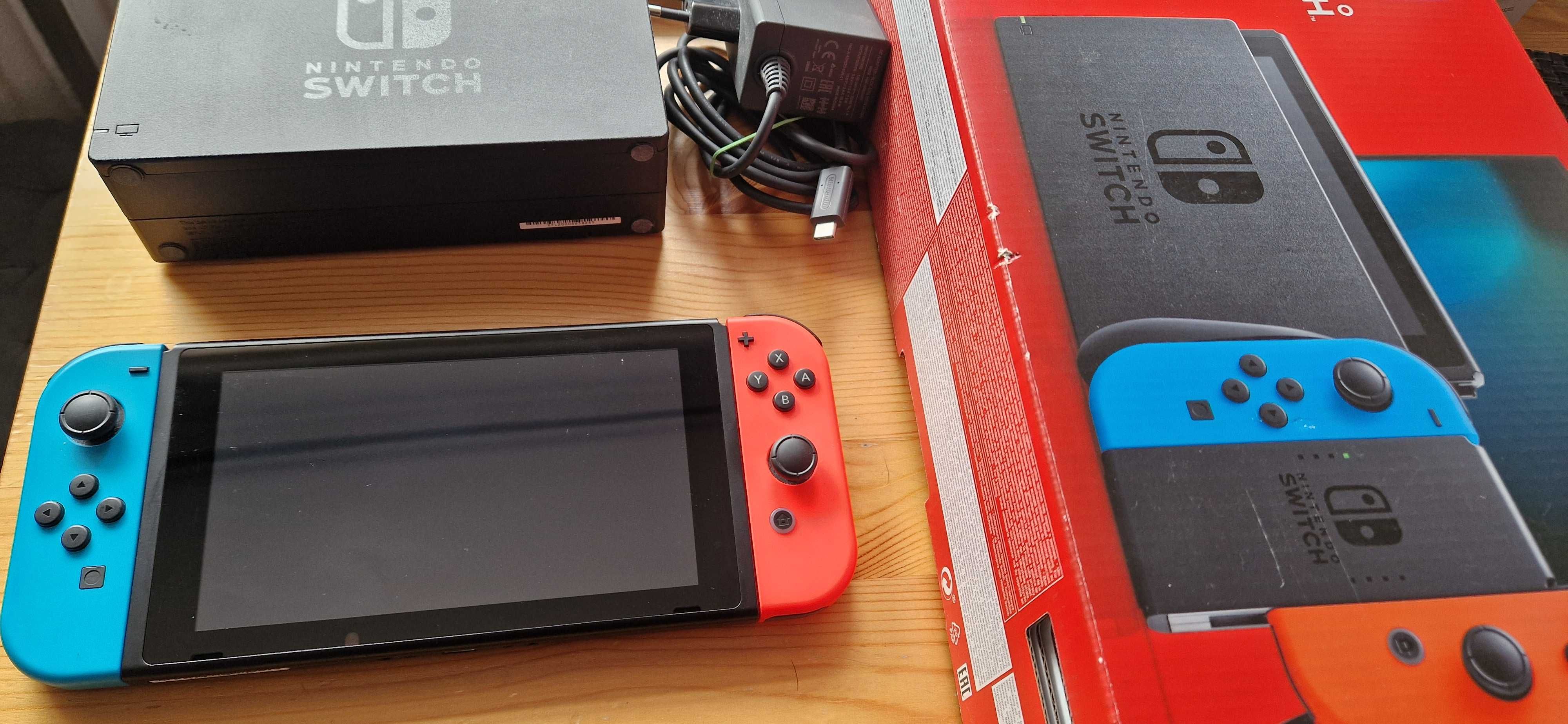 Konsola Nintendo Switch + Gra Star wars +akcesoria