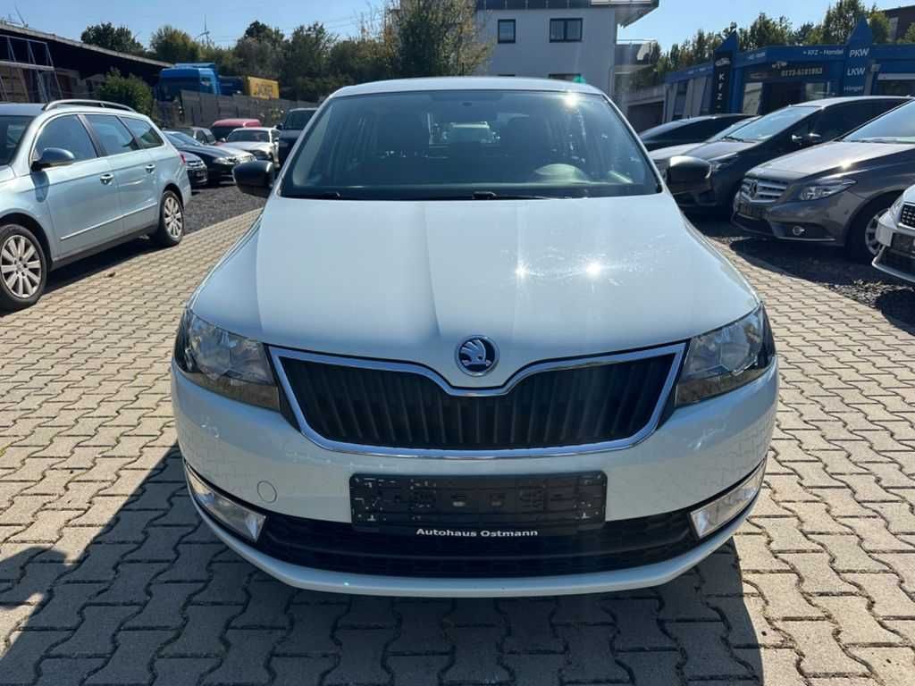 Бампер Skoda Rapid Spaceback запчастини Шкода Рапід Рапид разборка