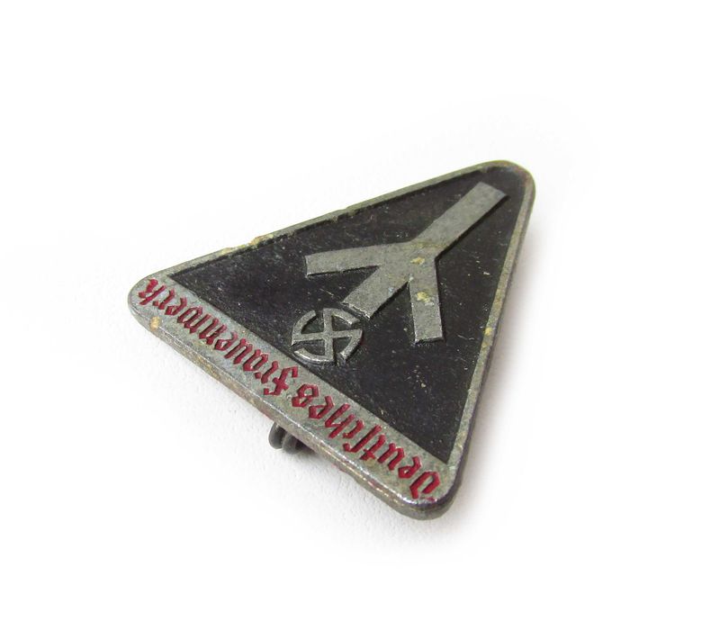 РЕЙХ значок Женский союз RZM M1/148 цинк.