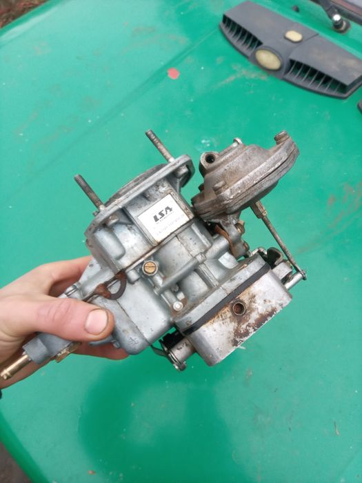 Продам карбюратор ваз