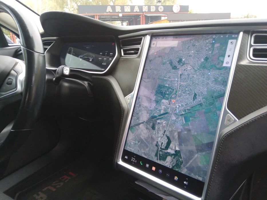 Tesla Model S 75D Dual Motor