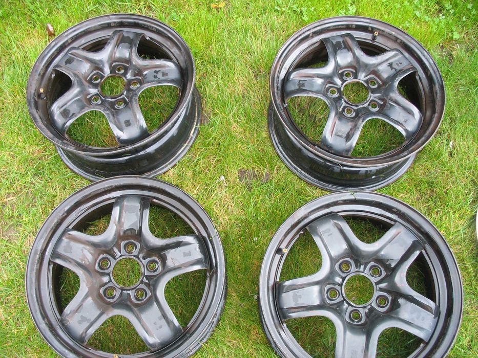 Felgi stalowe Renault  16 cali +  kołpaki strukturalne orginalne