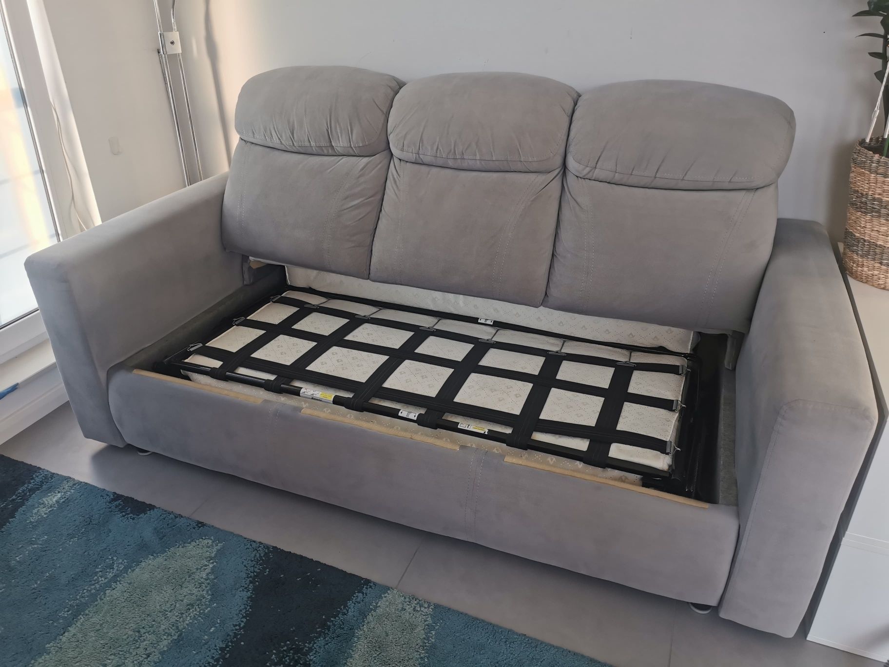 Sofa 3 osobowa wypoczynkowa na relaks rozkładana funkcja spania
