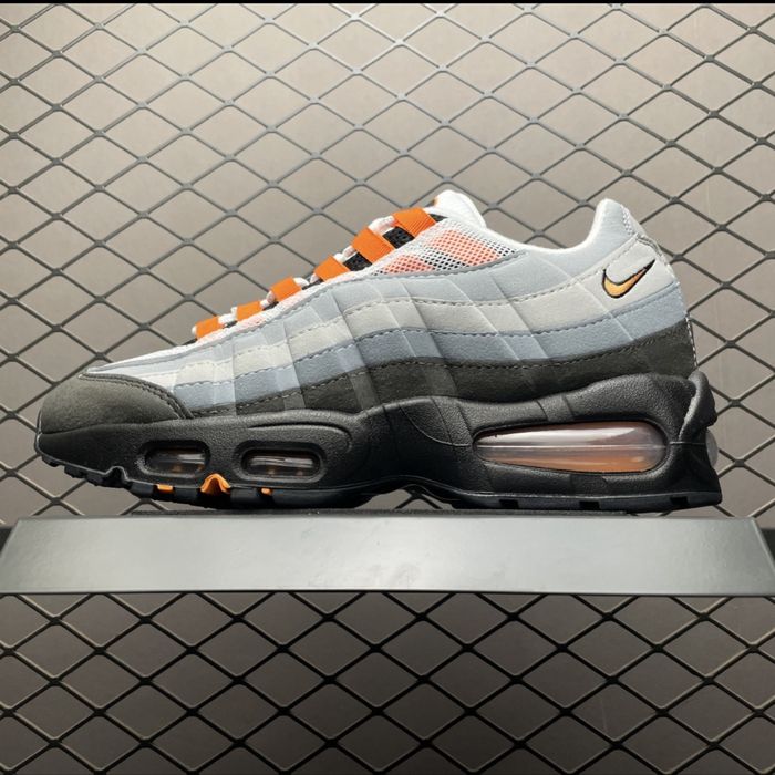 Nike Air Max 95.