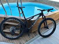 Specialized EPIC S-WORKS 2023 AXS c/Power Meter - Aceito Trocas