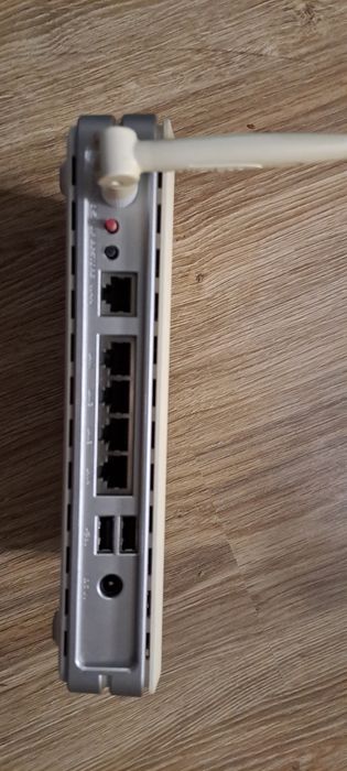 Router Asus WL-500gP V2