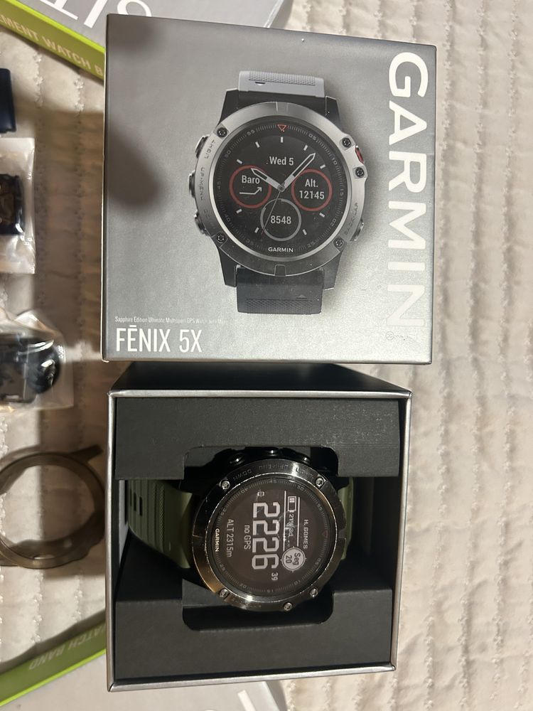 Garmin fenix 5x safira