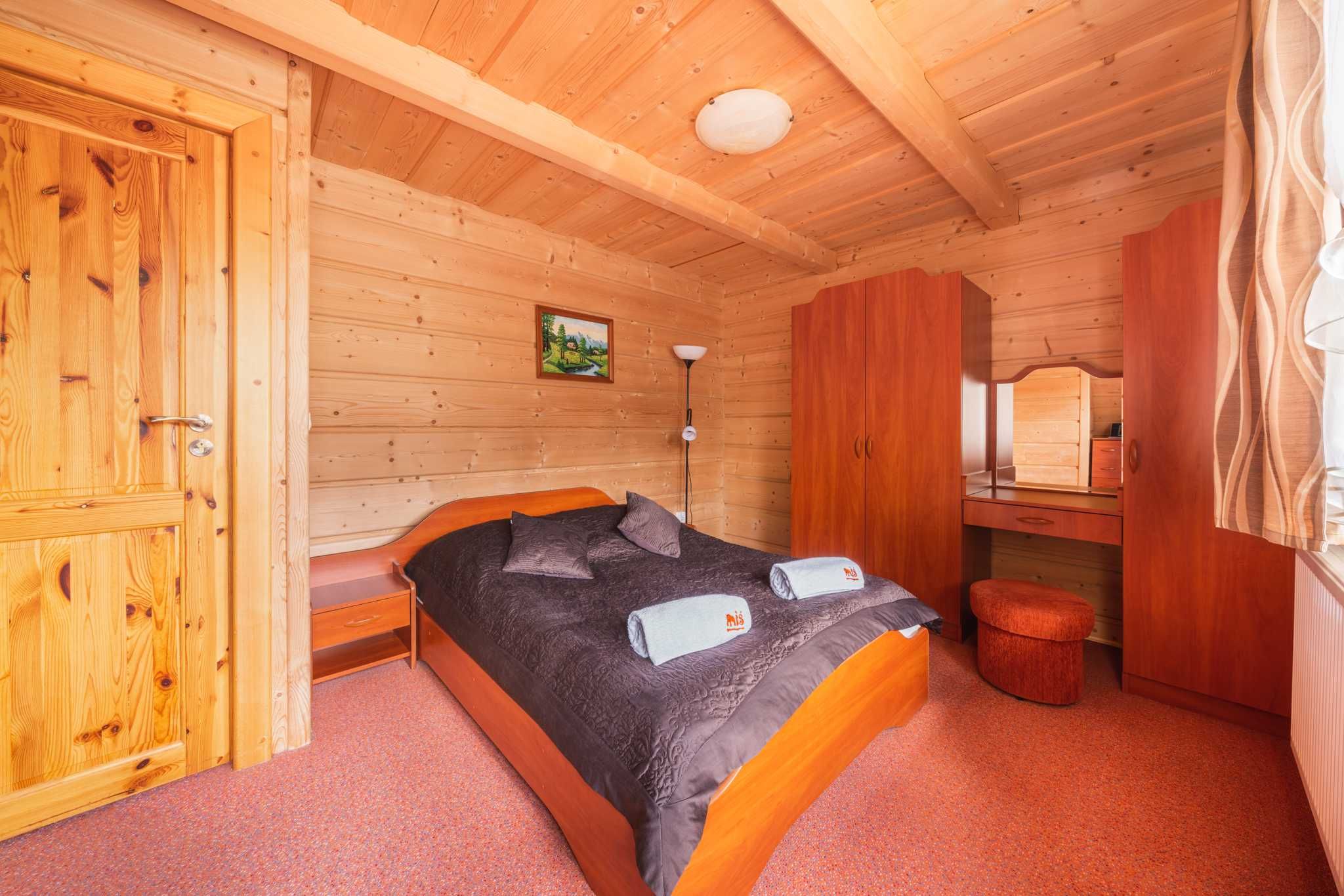 Apartamenty i pokoje"Miś" wolne terminy wakacyjne!!