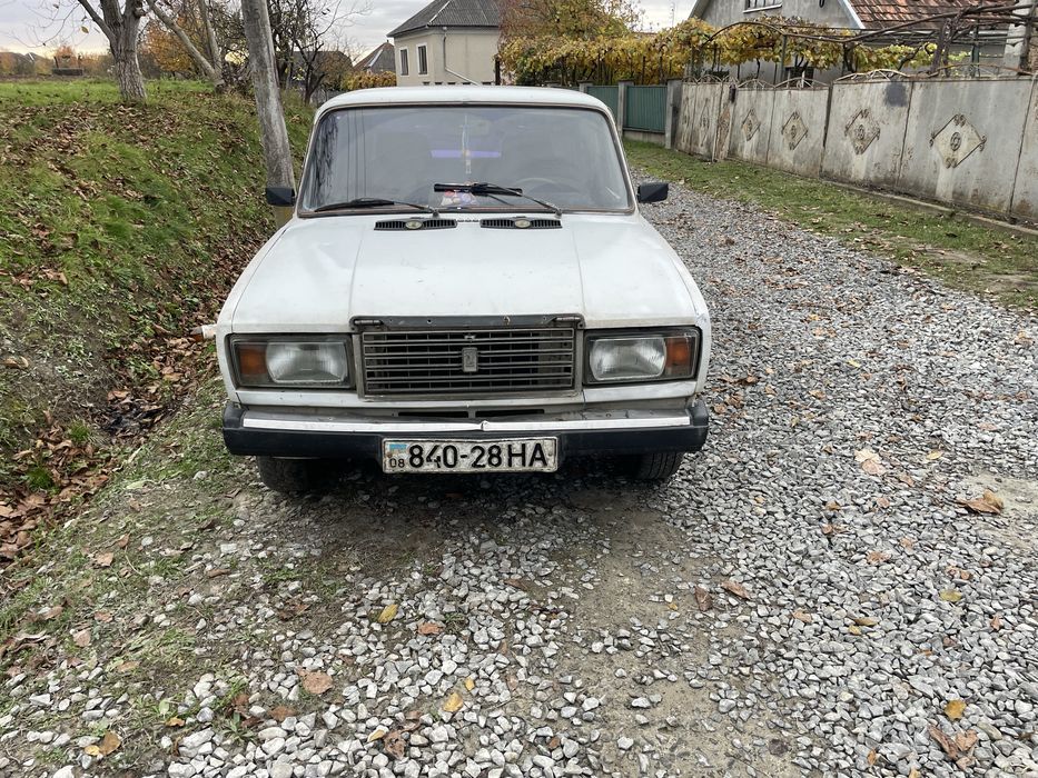 Продам жигуль ваз 2107