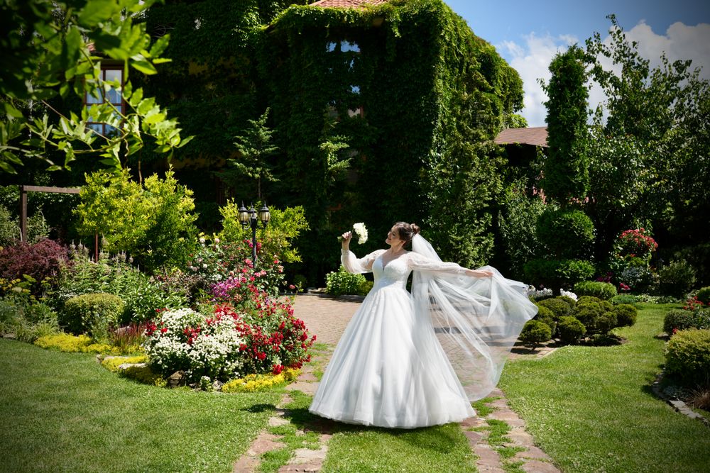 Продам весільну сукню не вінчана , одягалась тільки на розпис, L Xl