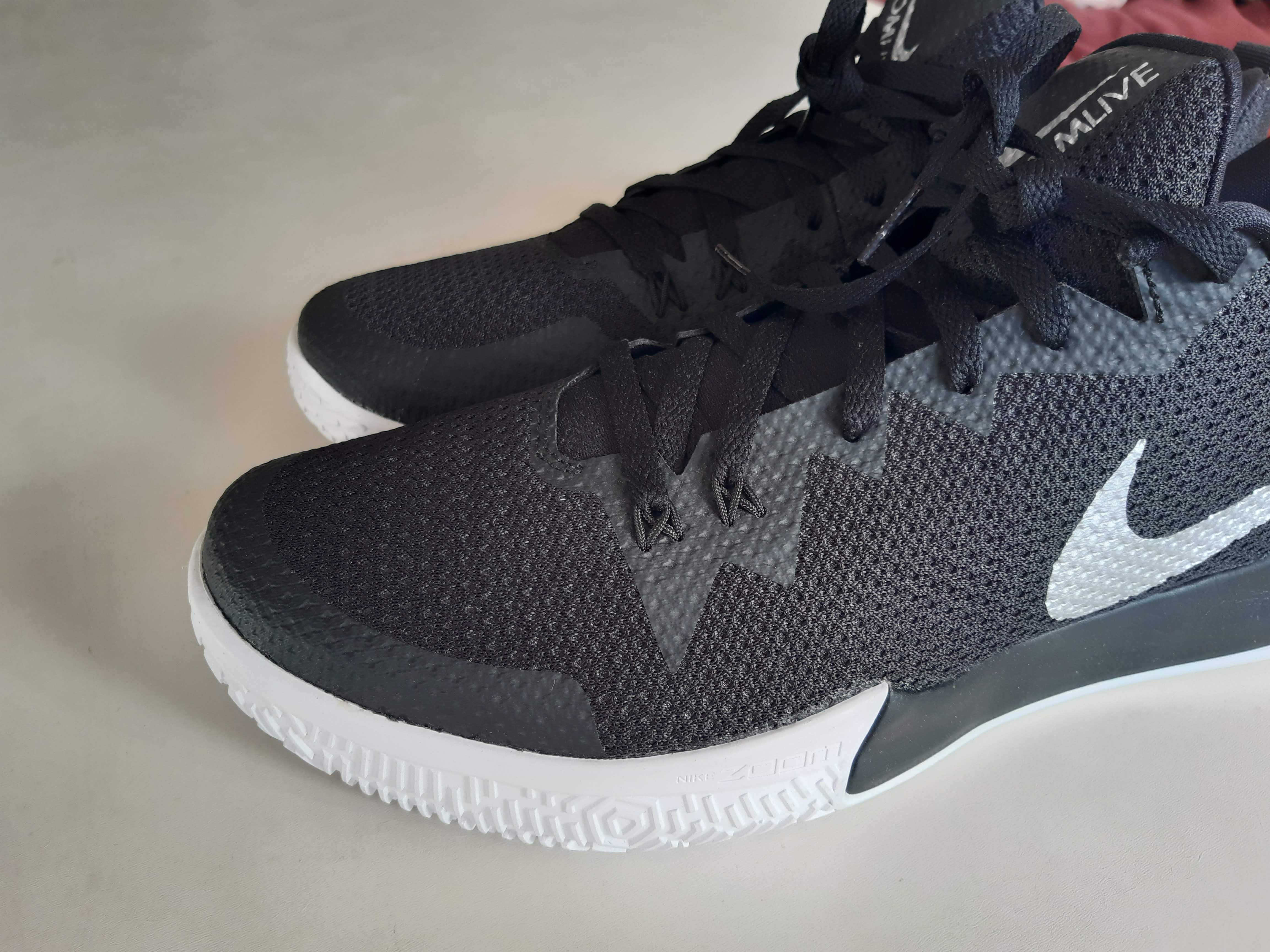 Sapatilhas basquetebol Nike Zoom Live II Novas, 47,5