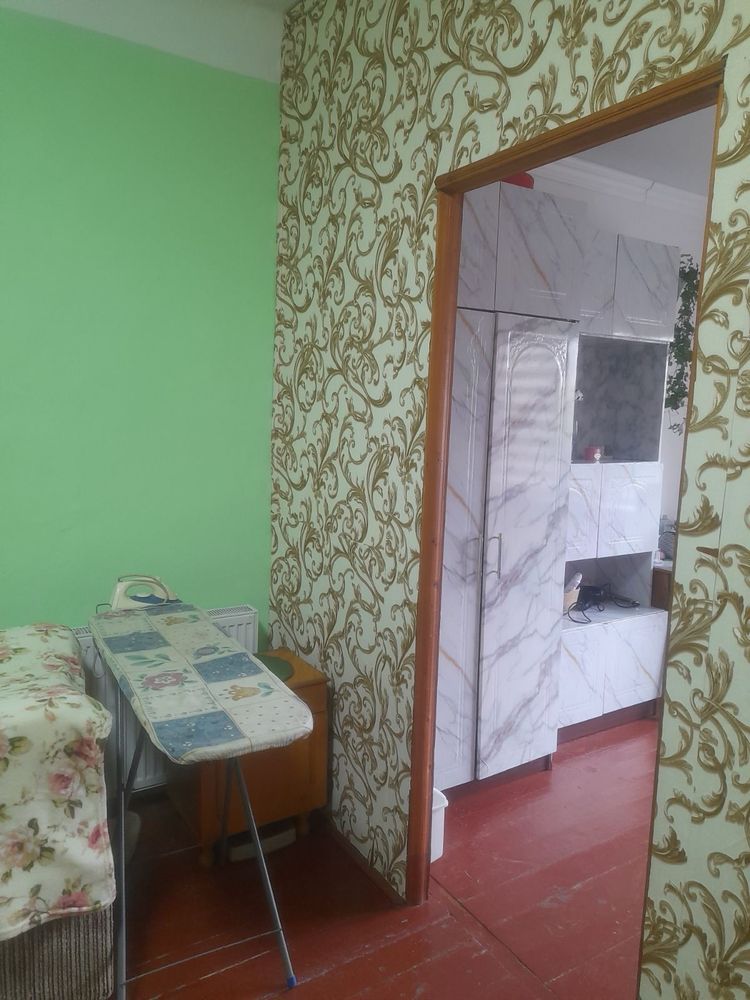 Тисмениця,Продаж напівособняка,Центр.