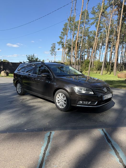 Volkswagen Passat B7 Європа - жодного підкрасу