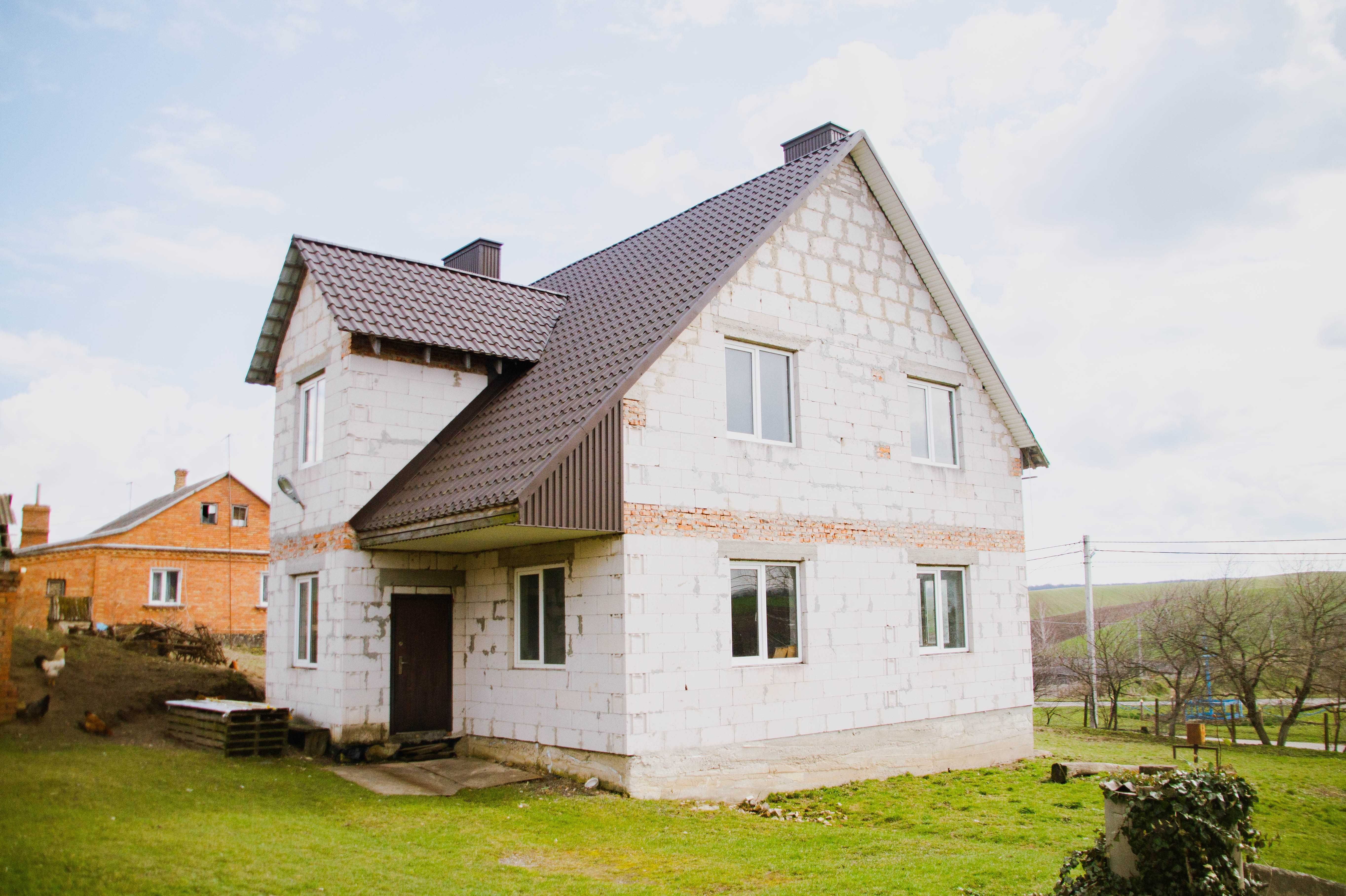 Земельна ділянка з незавершеним будівництвом у с. Антонівка