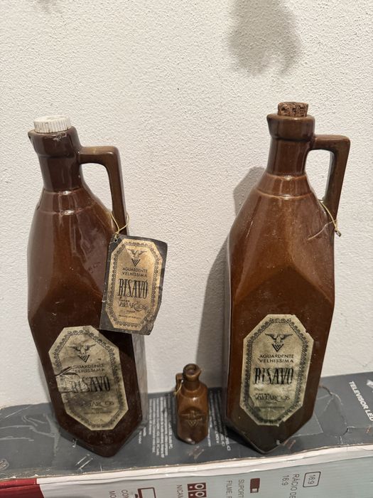 Garrafas em Gre de Bagaço Vazias