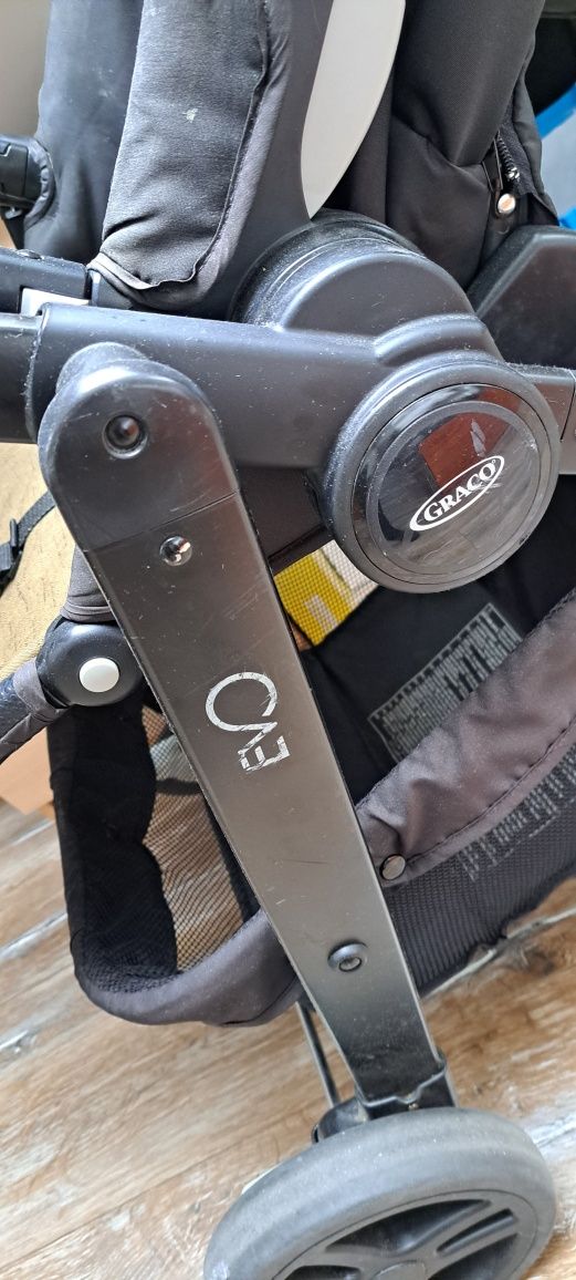 Wózek spacerowy graco evo