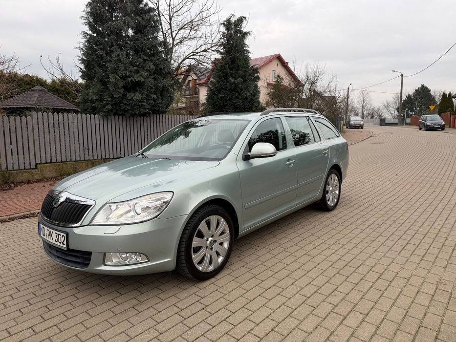 Skoda Octavia Bixenon/klimatronik/oarktronik/4x el szyby/jak nowa/doinwestowana/
