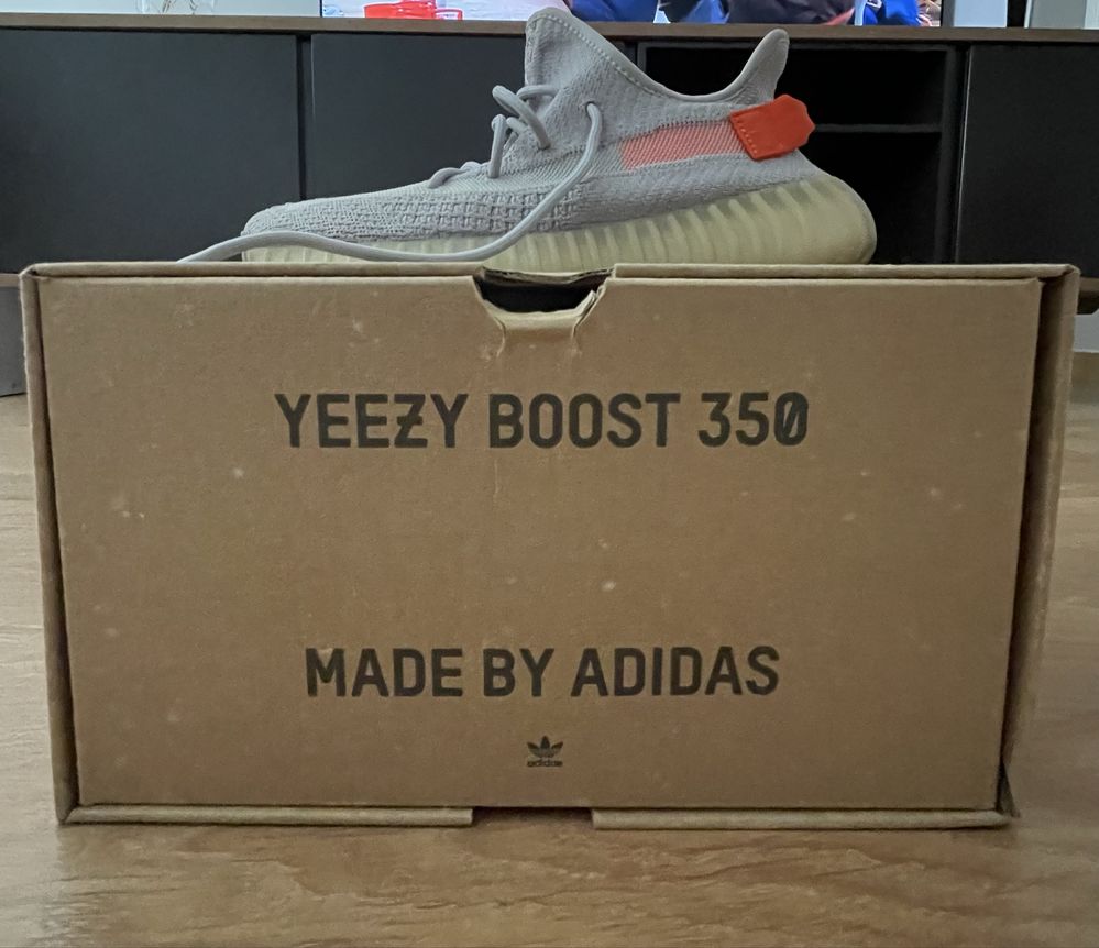 adidas yeezy boost 350 tail light 42 EU