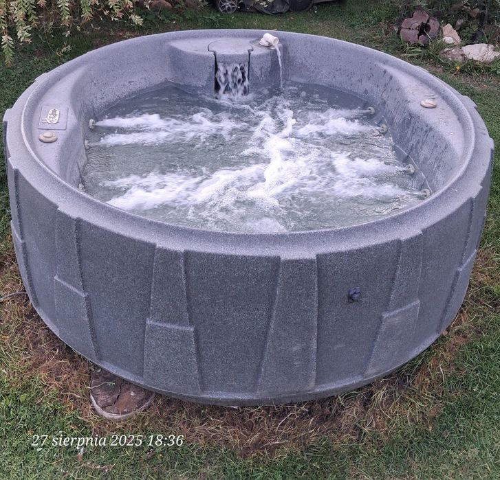 Jacuzzi ogrodowe, dżakuzzi, balia, basen