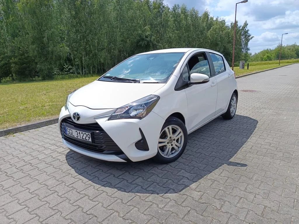 Toyota Yaris 1.5 111KM prywatnie serwisowana zadbana wyposażona
