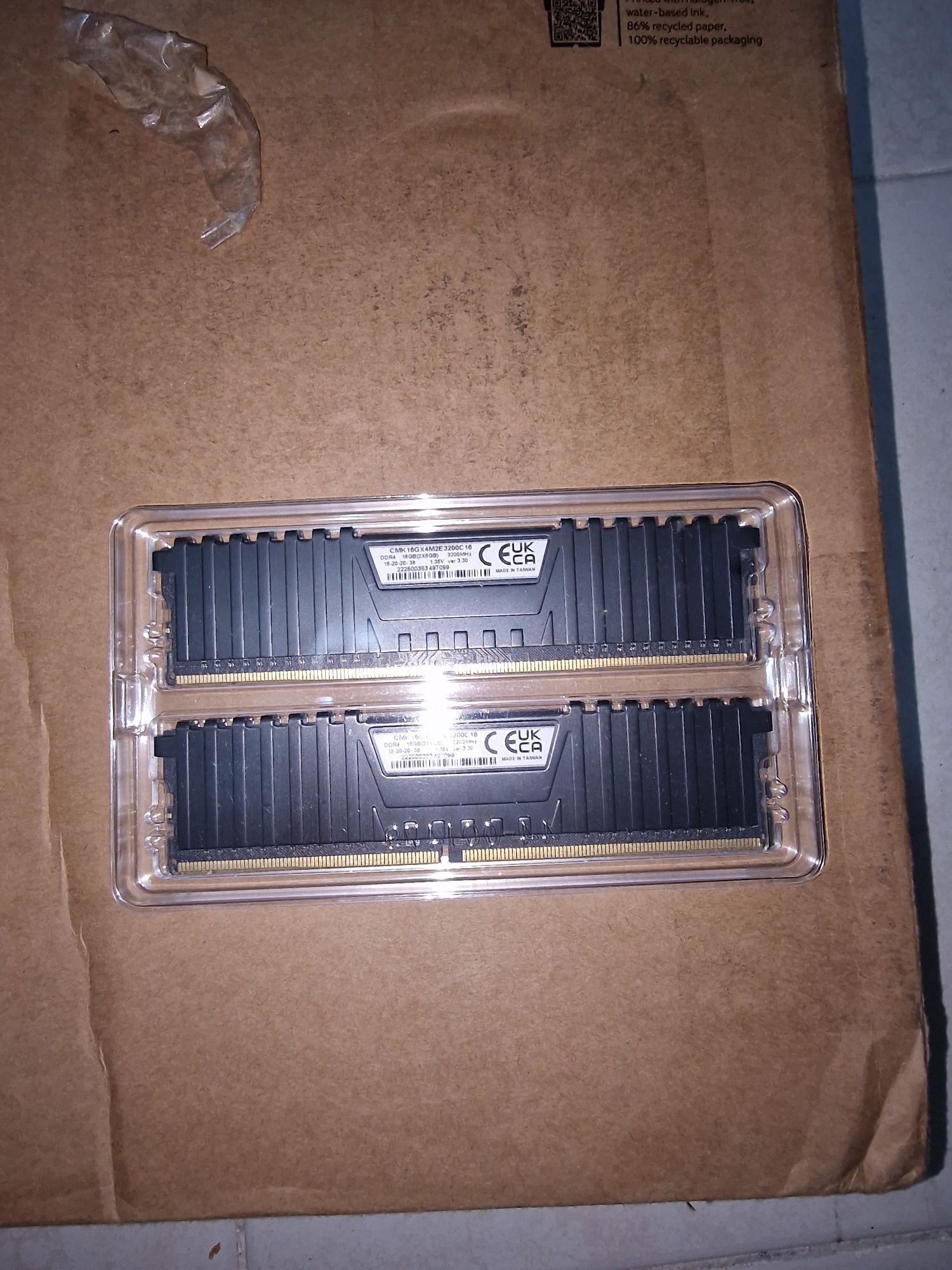 Corsair vengeance lpx 8x2gb ddr4 ram