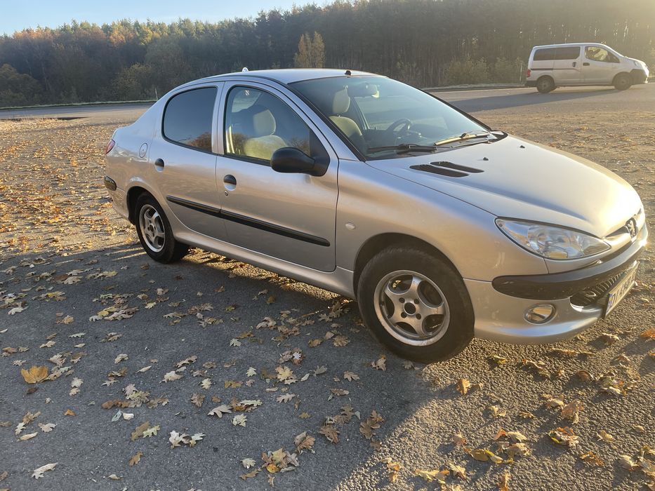 Продам автомобіль