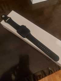 Apple Watch 7 blek aluminium 45mm